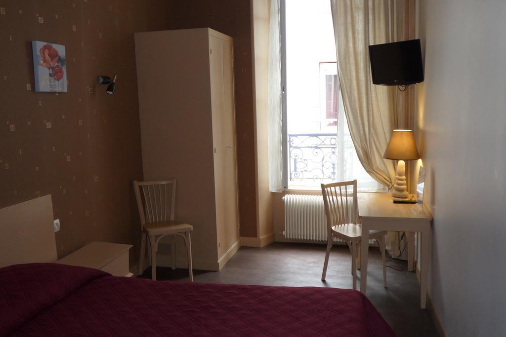 Hotel Saint Melaine Morlaix Exterior photo